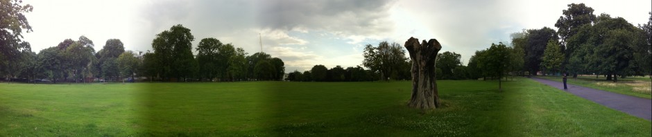 Clissold Park panorama